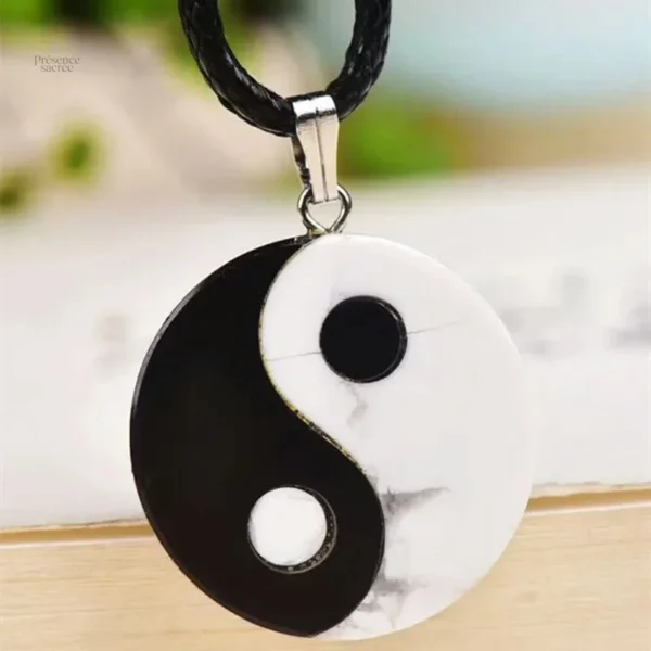 Collier Pendentif Ying Yang Bouddhiste