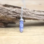 Bijoux en pierre naturelle avec design hexagonal