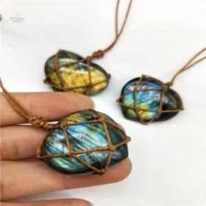 Bijou spirituel en Labradorite pour méditation