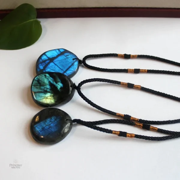 Collier en Labradorite pour énergie positive