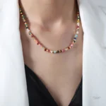Bijou collier en pierres naturelles variées et colorées