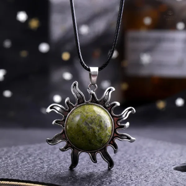 Sublime collier bouddhiste, Quartz évoquant la chaleur solaire