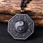 Collier Bouddhiste Yin Yang Noir élégant et significatif