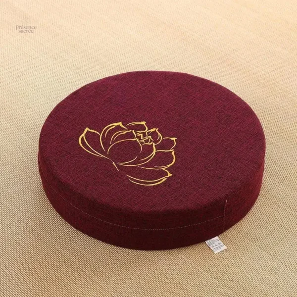 Coussin méditatif avec finition dorée