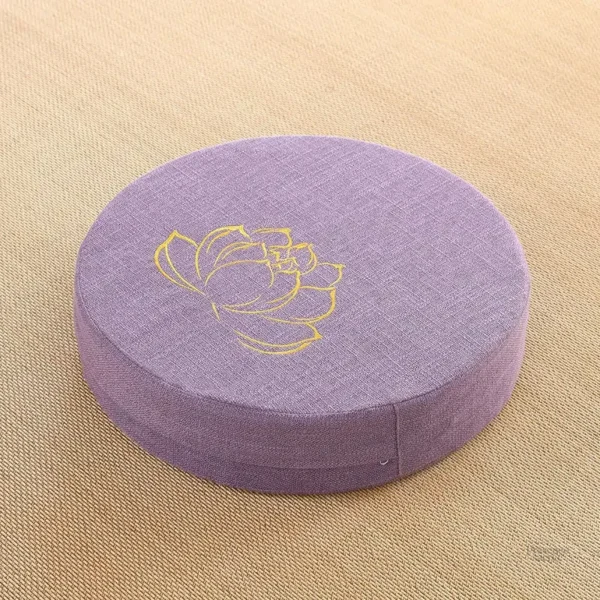 Coussin lotus doré pour la méditation
