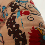 Coussin de méditation avec motifs tibétains