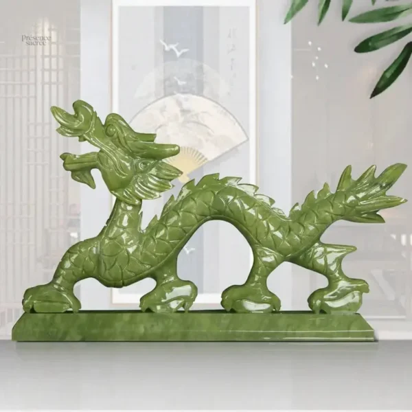 Dragon jade décoratif représentant le zodiaque asiatique