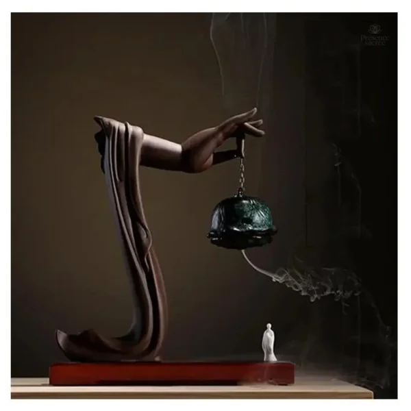 Décoration zen avec fontaine à encens pour ambiance sereine