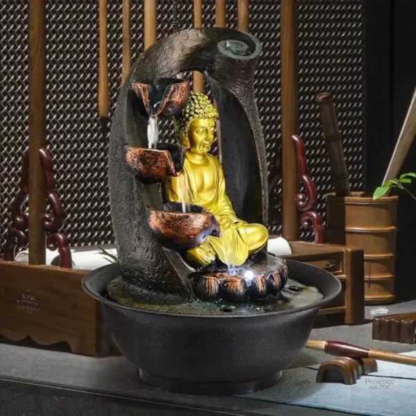 Fontaine décorative Bouddha aux accents dorés