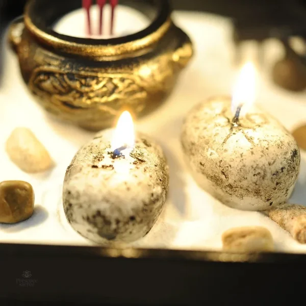 Mini jardin zen avec statue de Bouddha et porte-encens