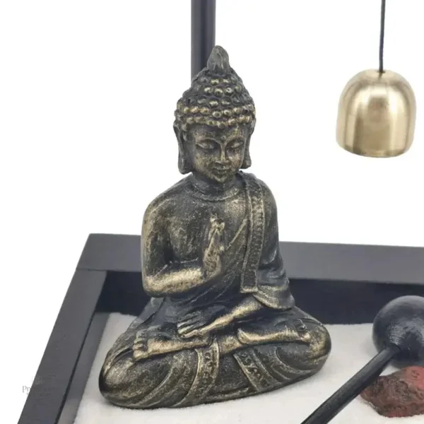 Jardin zen japonais compact pour un effet relaxant à la maison