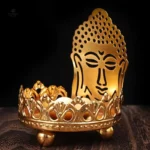 Item décoratif : lampe à huile avec figure de Bouddha