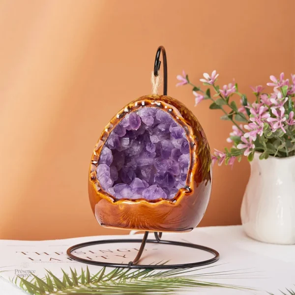 Lampe Oeuf, accessoire zen en améthyste pour votre intérieur