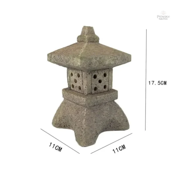 Lanterne de jardin au design asiatique
