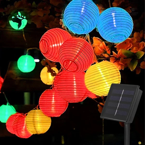 Lanterne solaire décorative pour espaces extérieurs