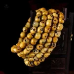 Mala Tibétain en crane, accessoire spirituel traditionnel