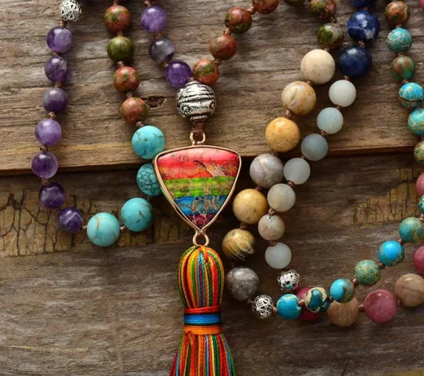 Mala en pierres naturelles du Tibet, 108 perles