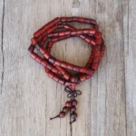 Mala tibétain fait main, couleur rouge vibrante