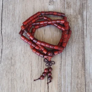 Mala tibétain fait main, couleur rouge vibrante