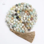 Mala tibétain en amazonite, perles aux teintes apaisantes