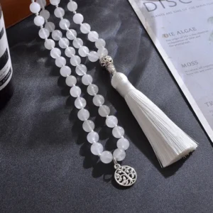 Accessoire spirituel : mala tibétain en jade blanc