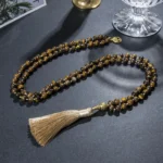 Mala en Oeil du Tigre, symbole de protection et de force