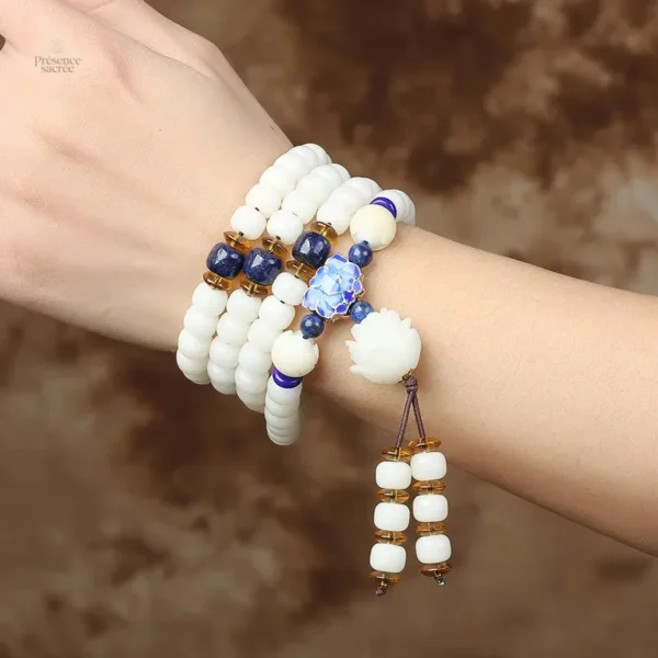 Collier mala en pierre blanche apaisante