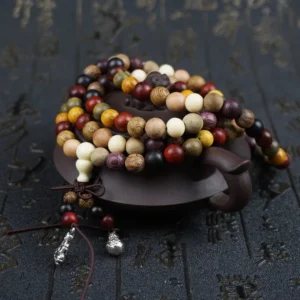 Mala Tibétain en santal aromatique