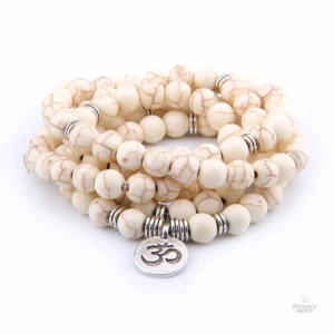 Mala en turquoise, outil spirituel pour la pratique du yoga
