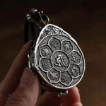 Accessoire symbolique pour spiritualité et méditation