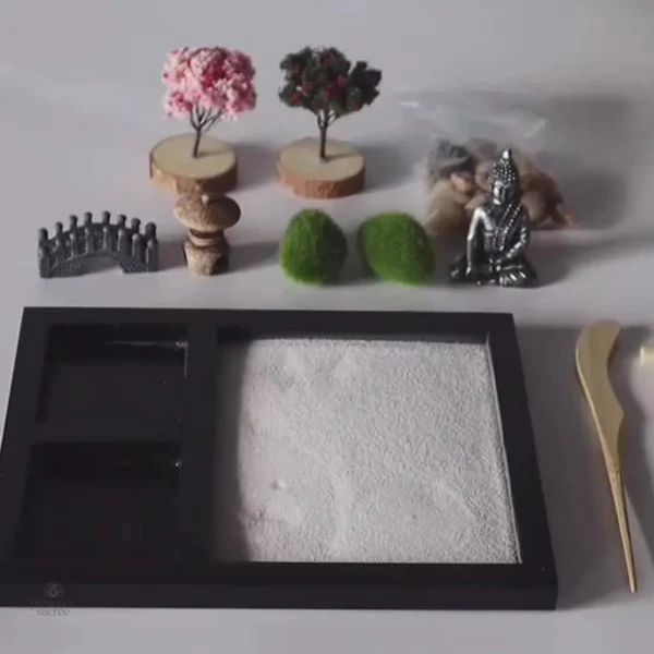 Espace de méditation miniature en jardin zen