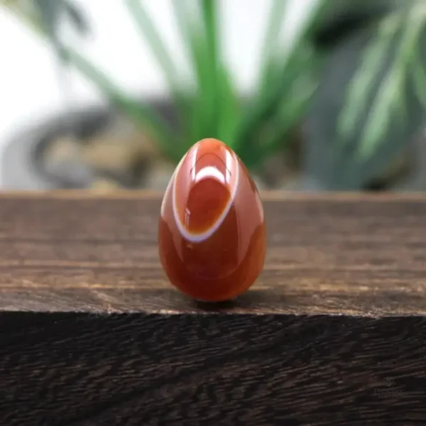 Oeuf de Yoni en agate rouge, bien-être et équilibre