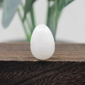 Oeuf de Yoni en cristal blanc