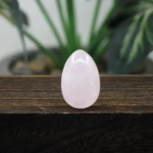 Oeuf de Yoni en Quartz rose, accessoire de bien-être