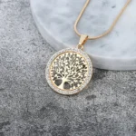 Collier avec pendentif Arbre de Vie pour femme