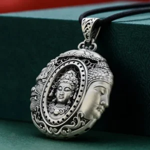 Collier Bouddha avec pendentif symbolique