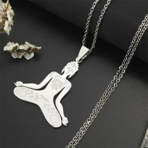 Bijou Bouddha discret en acier