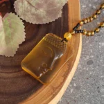 Pendentif spirituel Bouddha, jade jaune apaisant