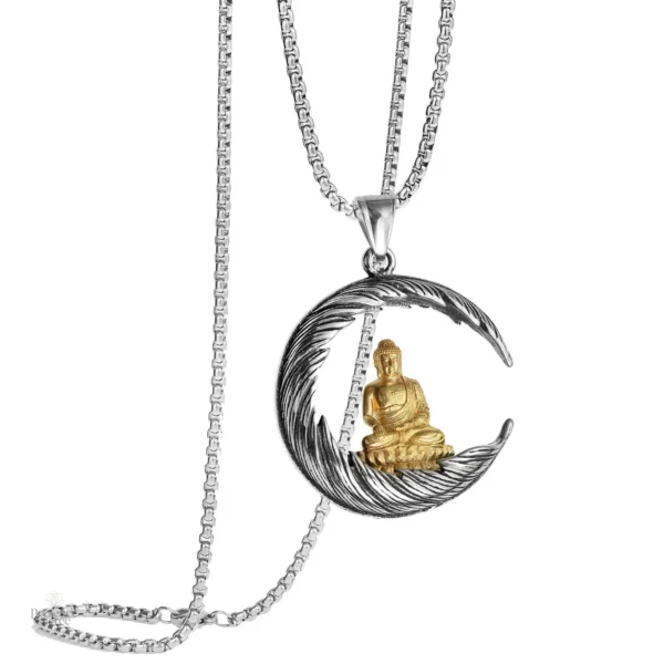Collier Bouddha avec pendentif en lune, symbole de paix et sérénité