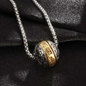 Pendentif inspiré par la philosophie bouddhiste