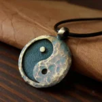 Collier Bouddhiste avec symbole Yin Yang