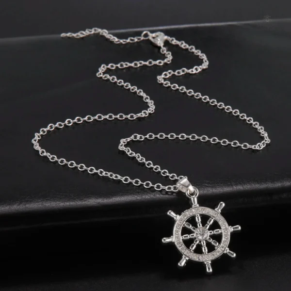 Collier Bouddhiste avec pendentif gouvernail