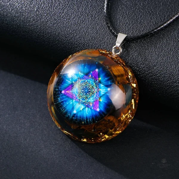 Pendentif orgonite en pierre de cristal