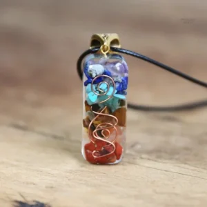 Pendentif Orgonite 7 Chakras en bijoux pierre naturelle