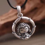 Collier avec pendentif Bouddha, accessoire zen