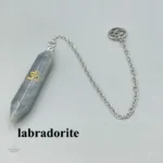 Pendule en pierre naturelle, pratique pour les tirages