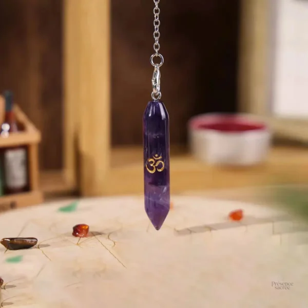 Accessoire de divination : pendule en pierre naturelle OM