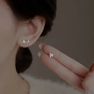 Boucles d'oreilles délicates inspirées de la fleur de lotus