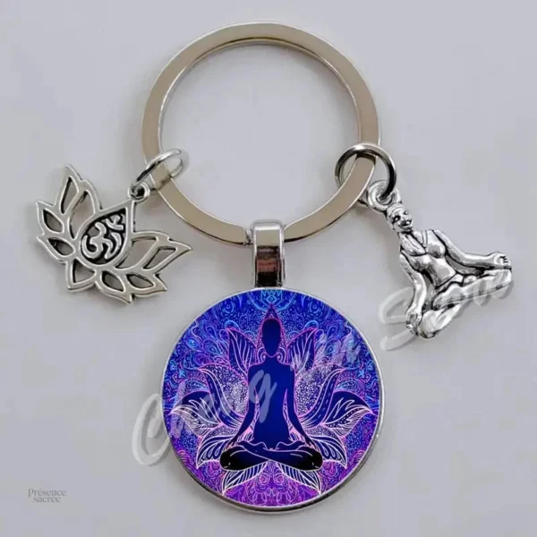 Porte clés avec pierres des 7 chakras