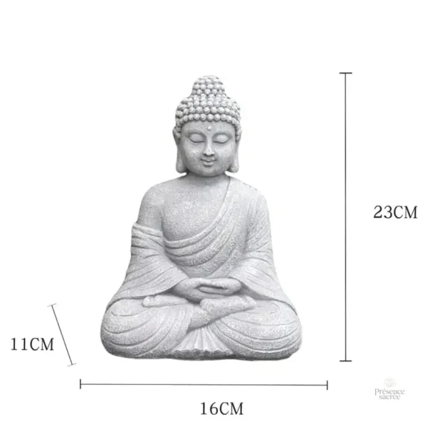 Figurine de Bouddha en extérieur pour harmonie et sérénité